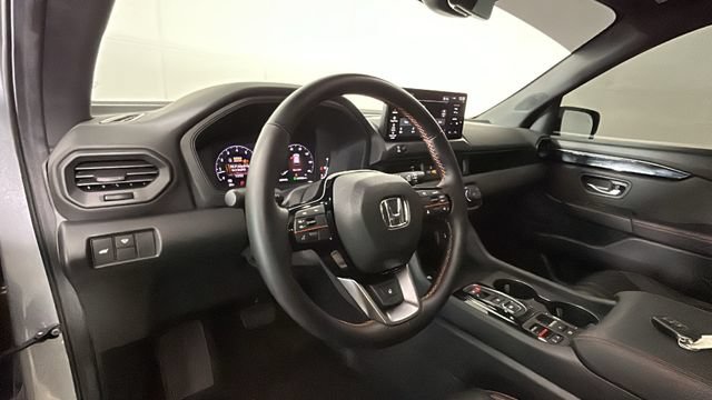 Used 2026 Honda Pilot TrailSport image 13