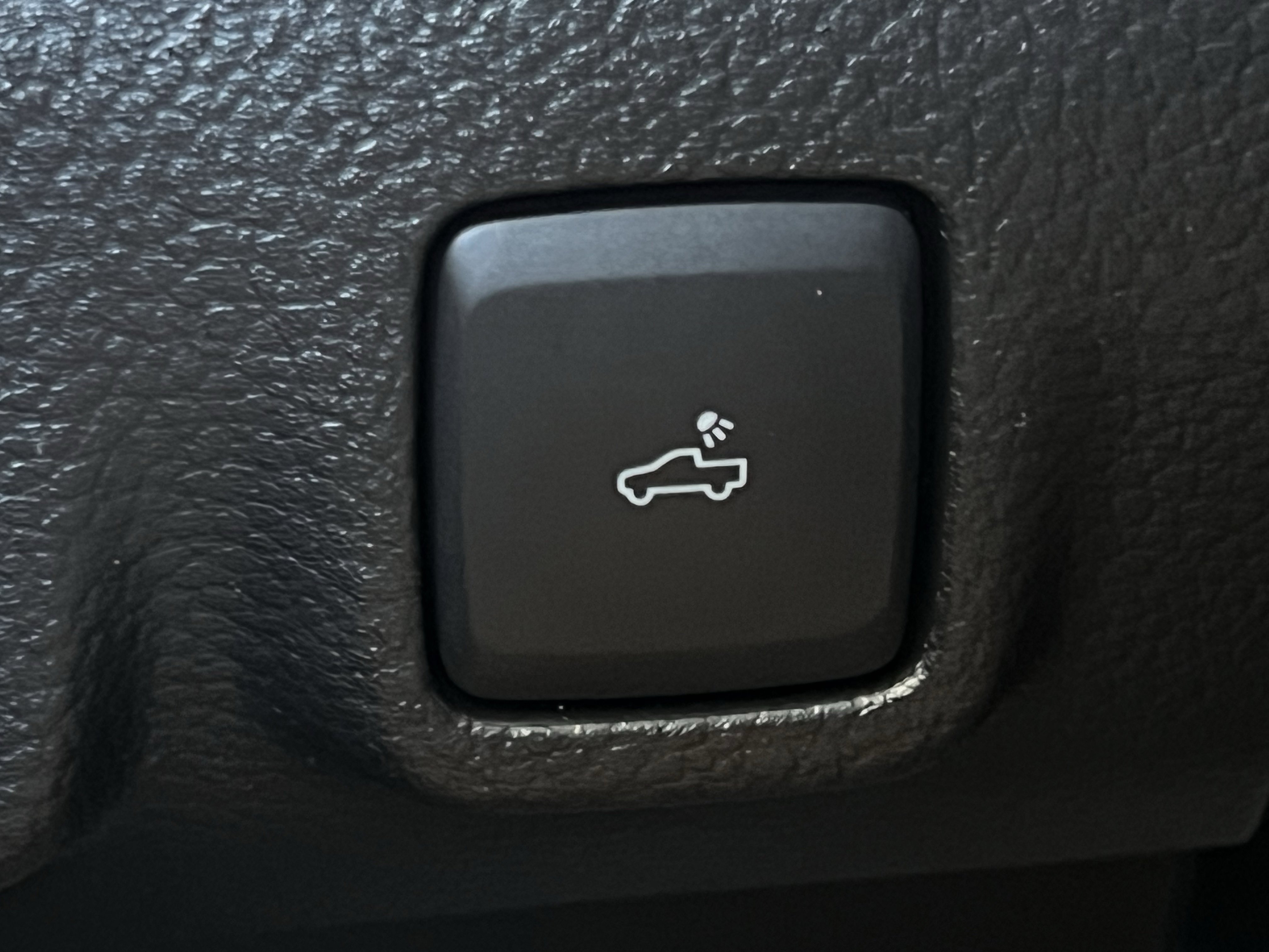 Used 2022 Ford Ranger XLT w/ Equipment Group 301A Mid AWD/4WD image 43