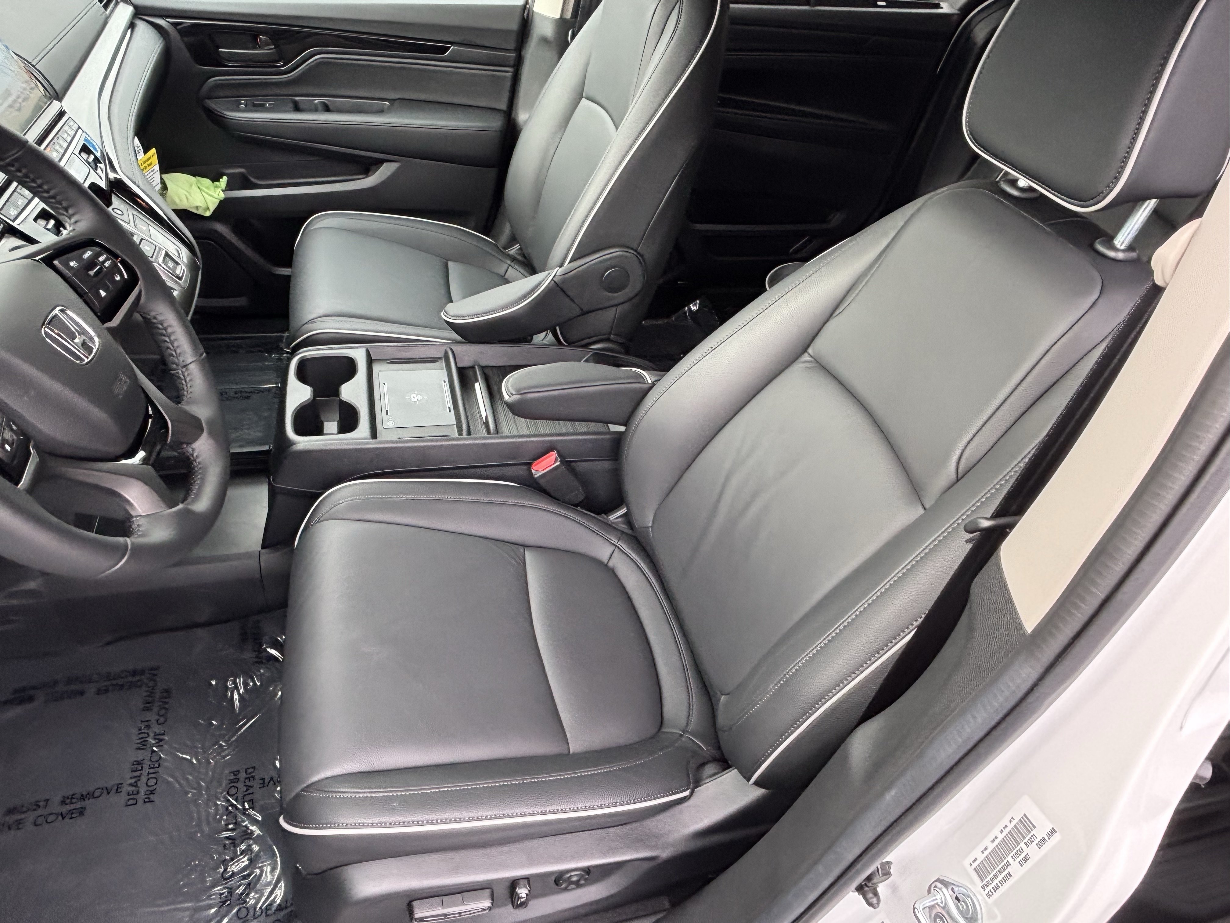 Certified 2026 Honda Odyssey Touring image 15