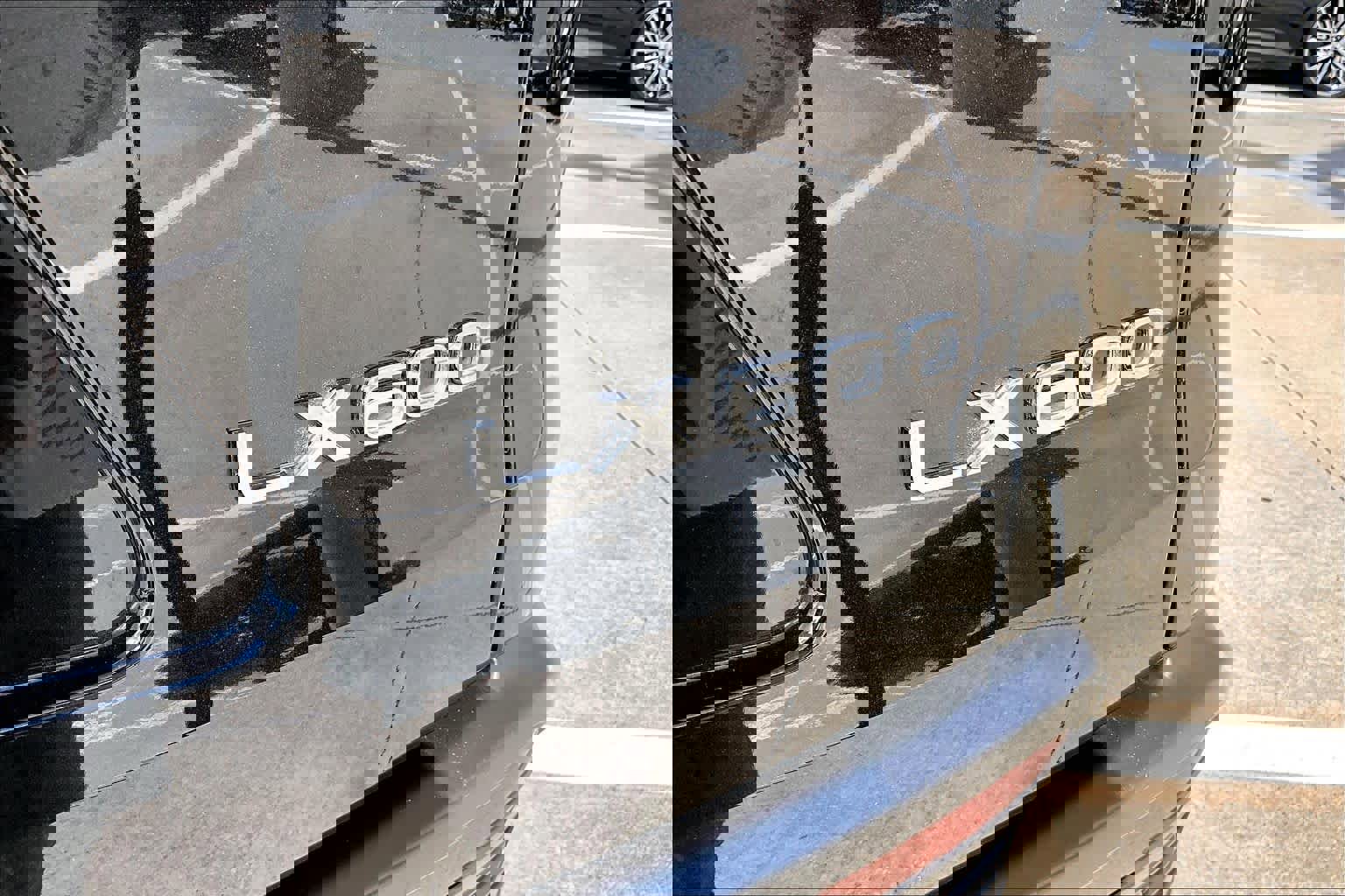 Used 2023 Lexus LX 600 4WD w/ Accessory Package (Z1) image 10