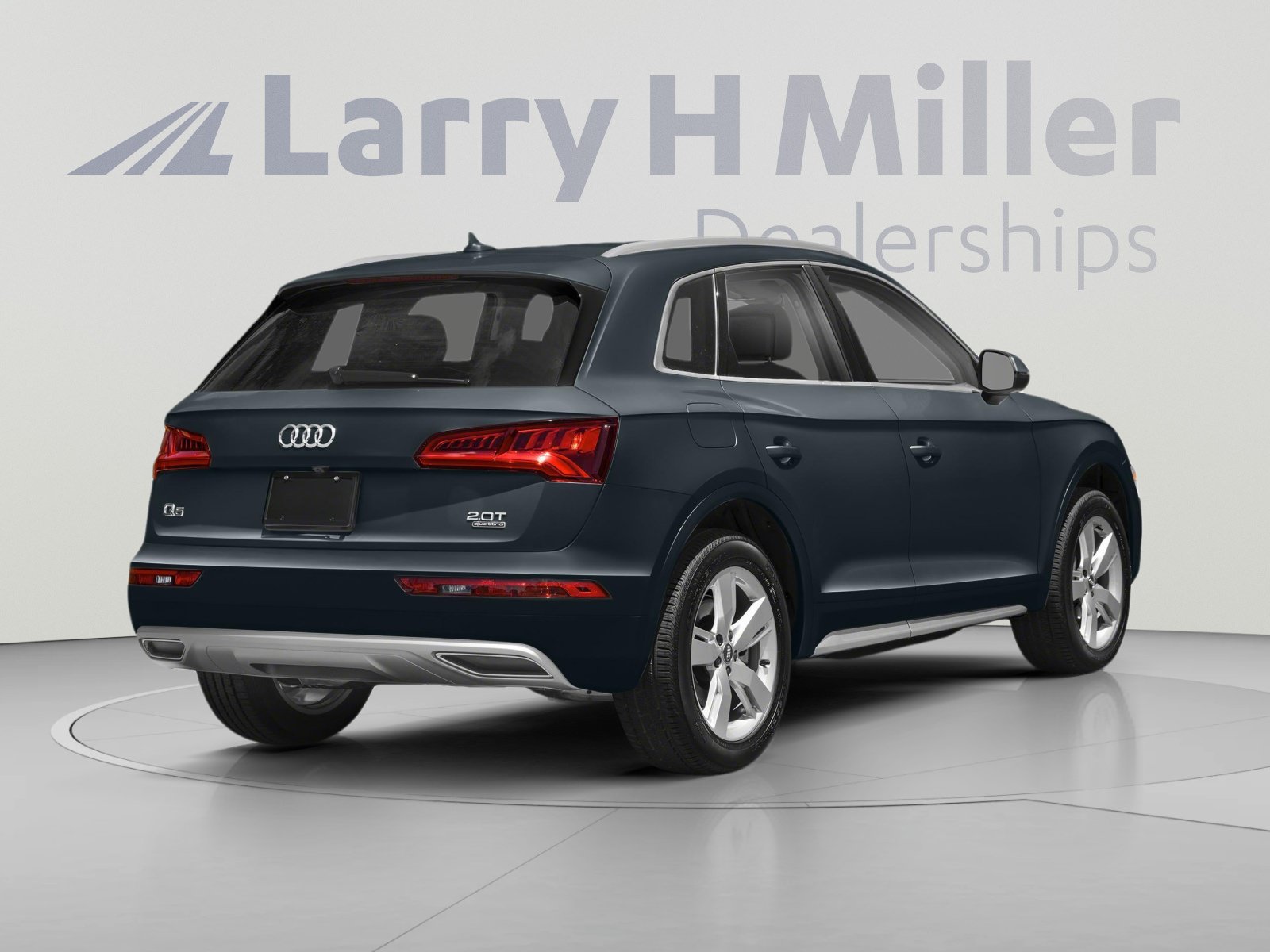 Used 2018 Audi Q5 2.0T Premium w/ Convenience Package AWD/4WD image 2
