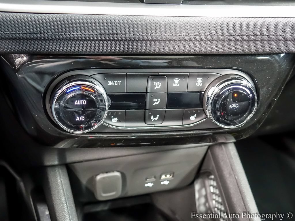Certified 2026 Chevrolet TrailBlazer LT w/ Convenience Package AWD/4WD image 16