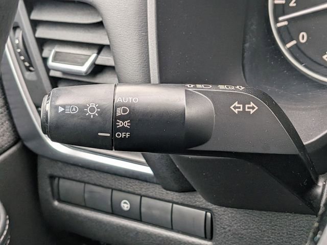 Certified 2023 Nissan Rogue SV AWD/4WD image 22