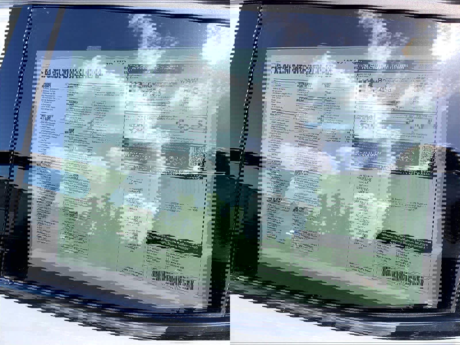 New 2026 Volvo EX30 Plus w/ Protection Package RWD image 37