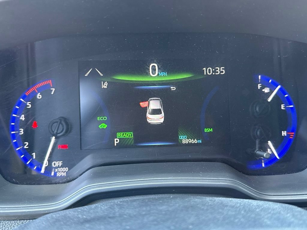 Certified 2021 Toyota Corolla LE FWD image 21