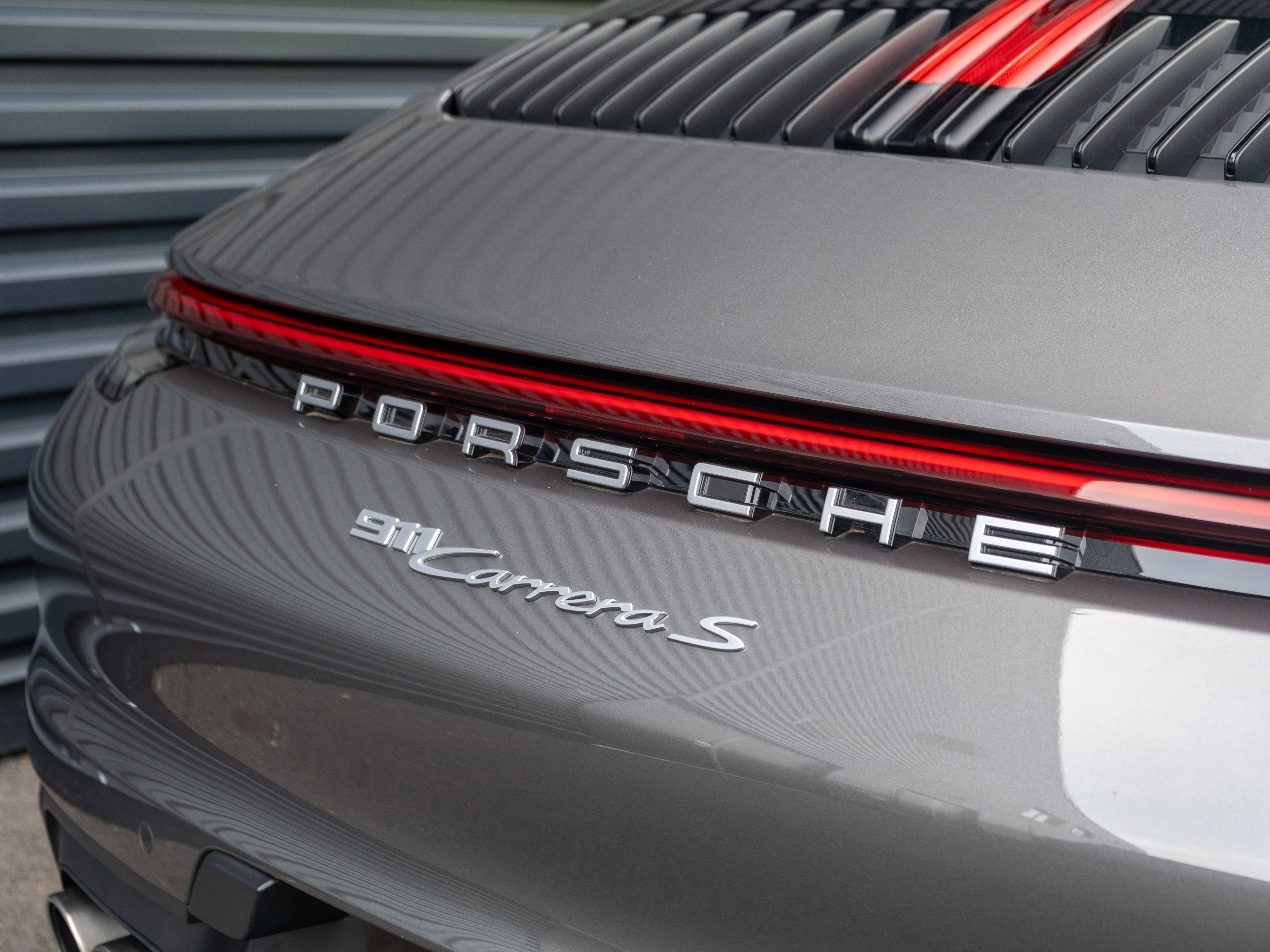 Certified 2021 Porsche 911 Carrera S RWD image 18