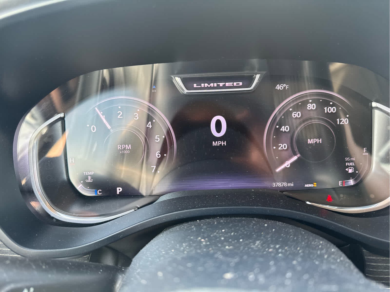 Used 2024 RAM 1500 Limited image 10