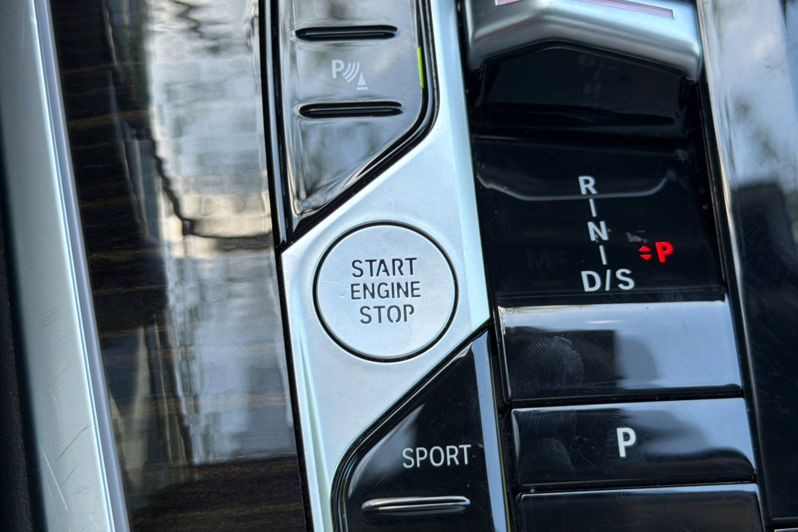 Certified 2025 BMW X7 xDrive40i image 29