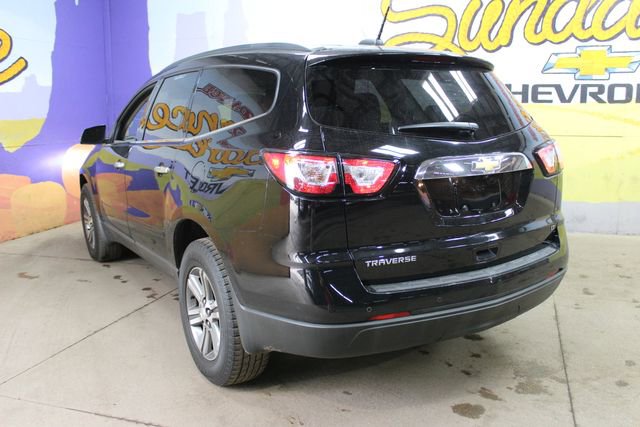 Used 2017 Chevrolet Traverse LT FWD image 6