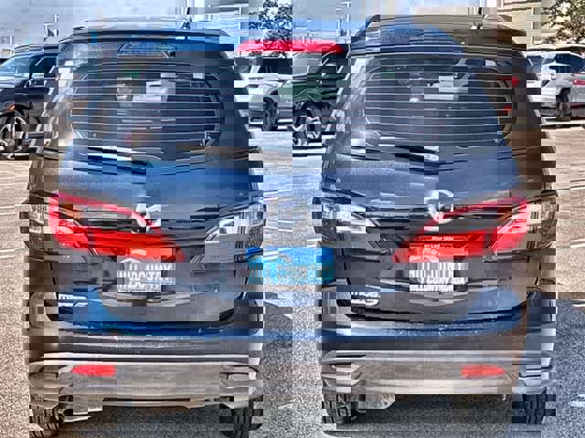 Used 2015 MAZDA MAZDA5 Sport image 5