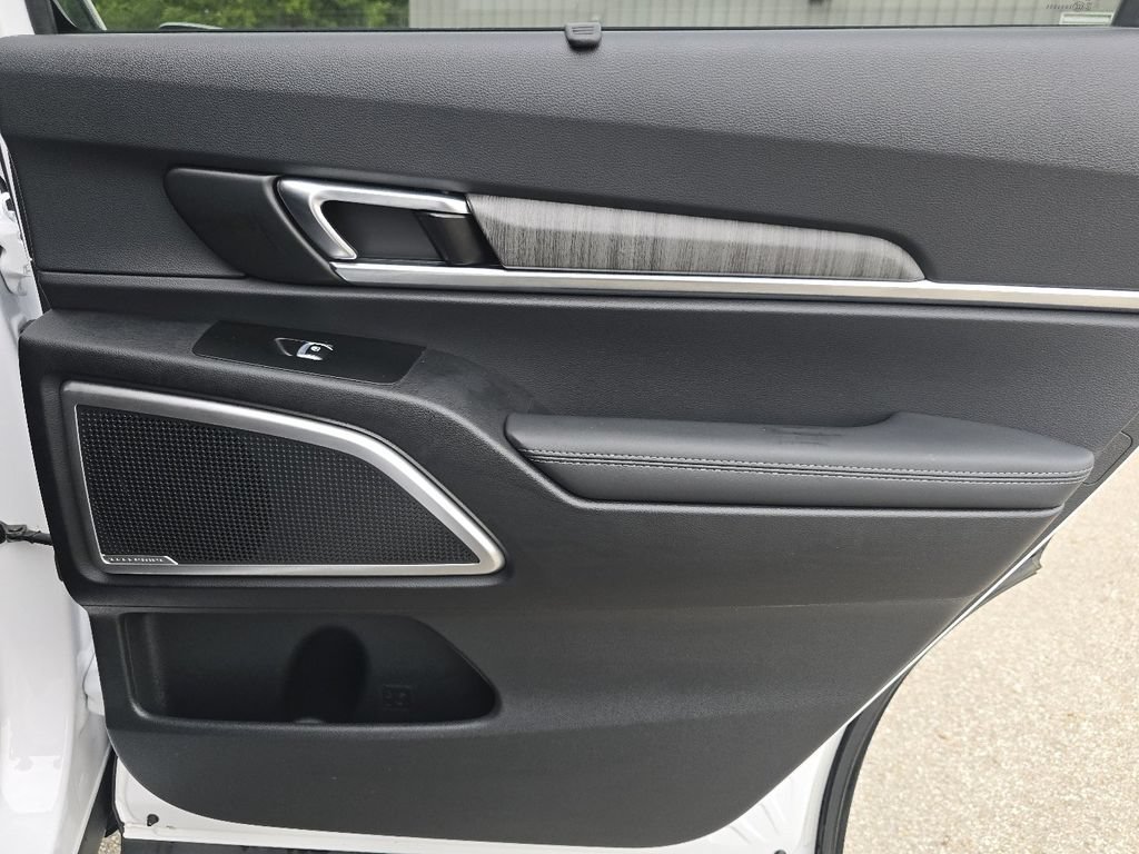 Used 2024 Kia Telluride EX AWD/4WD image 24
