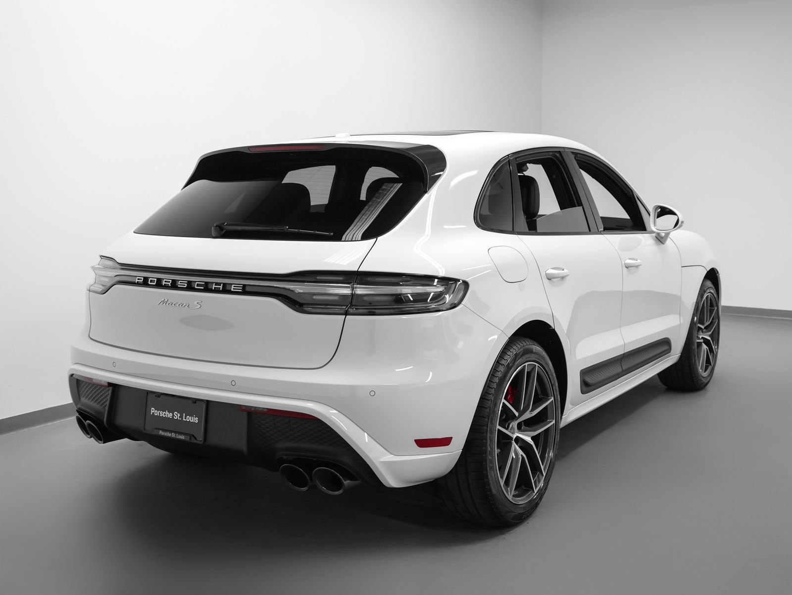 New 2026 Porsche Macan S image 12