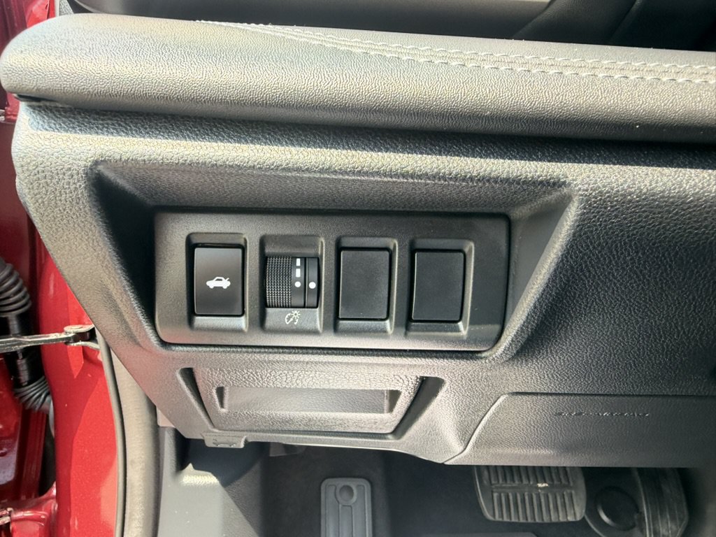 Used 2024 Subaru Legacy Limited AWD/4WD image 29