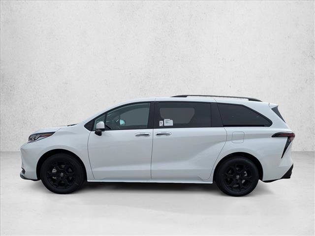 New 2026 Toyota Sienna XLE Woodland Edition AWD/4WD image 5