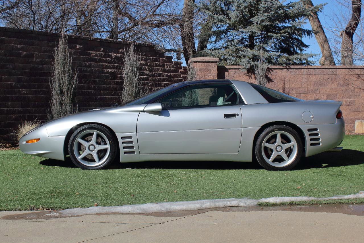 Used 1993 Chevrolet Camaro Z28 image 30