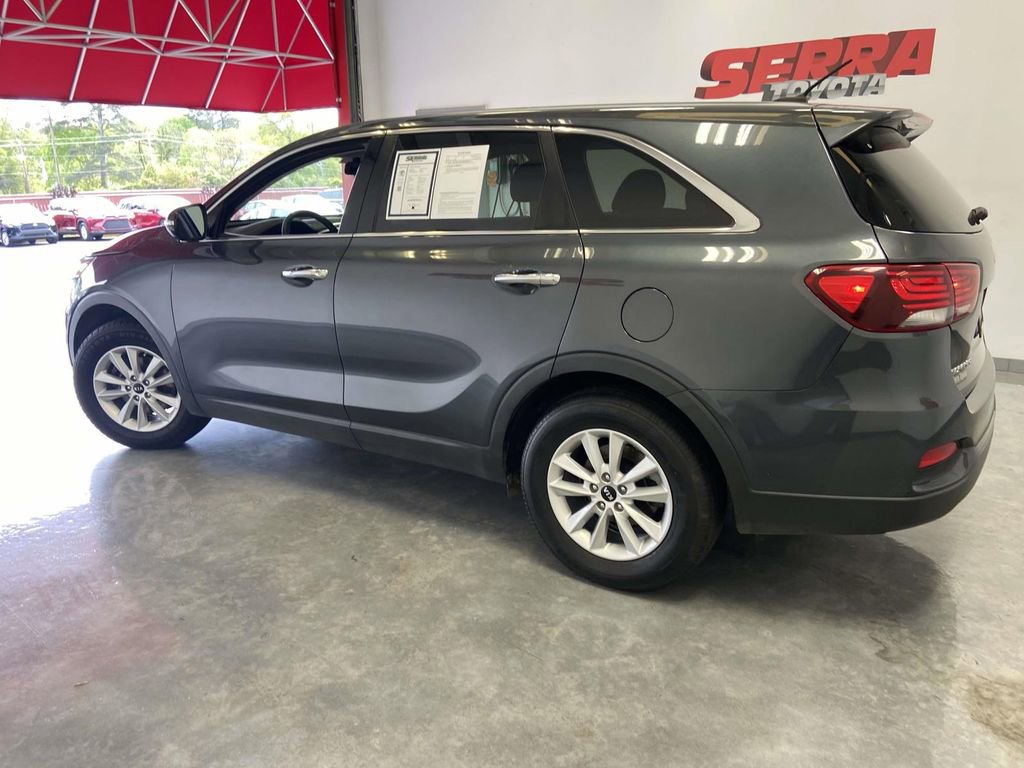 Used 2020 Kia Sorento LX image 6