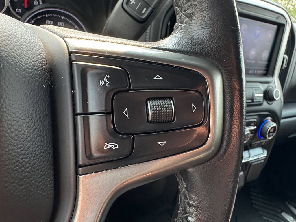 Used 2021 Chevrolet Silverado 1500 LT AWD/4WD image 15