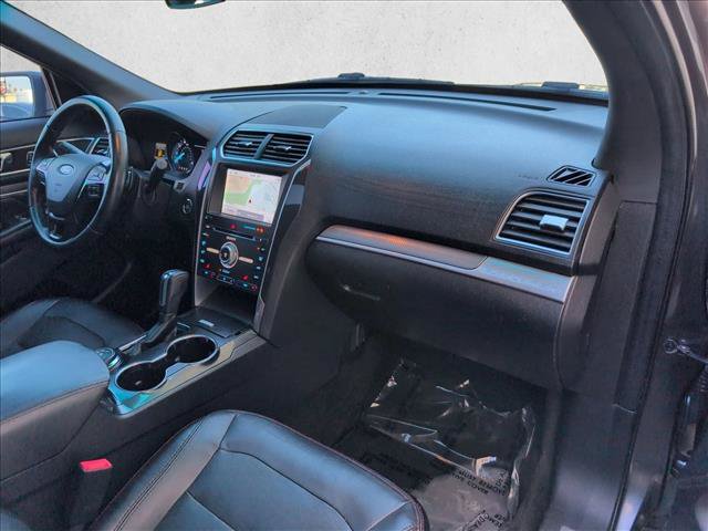 Used 2016 Ford Explorer Sport AWD/4WD image 24