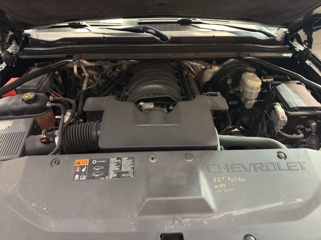 Used 2015 Chevrolet Suburban LT w/ Luxury Package image 34