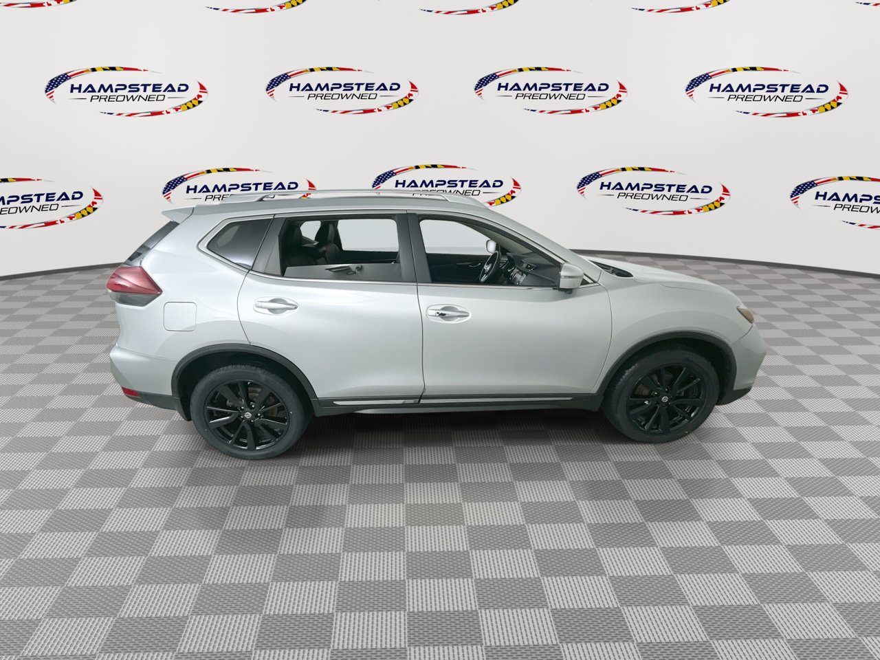 Used 2019 Nissan Rogue SL w/ Premium Package image 9