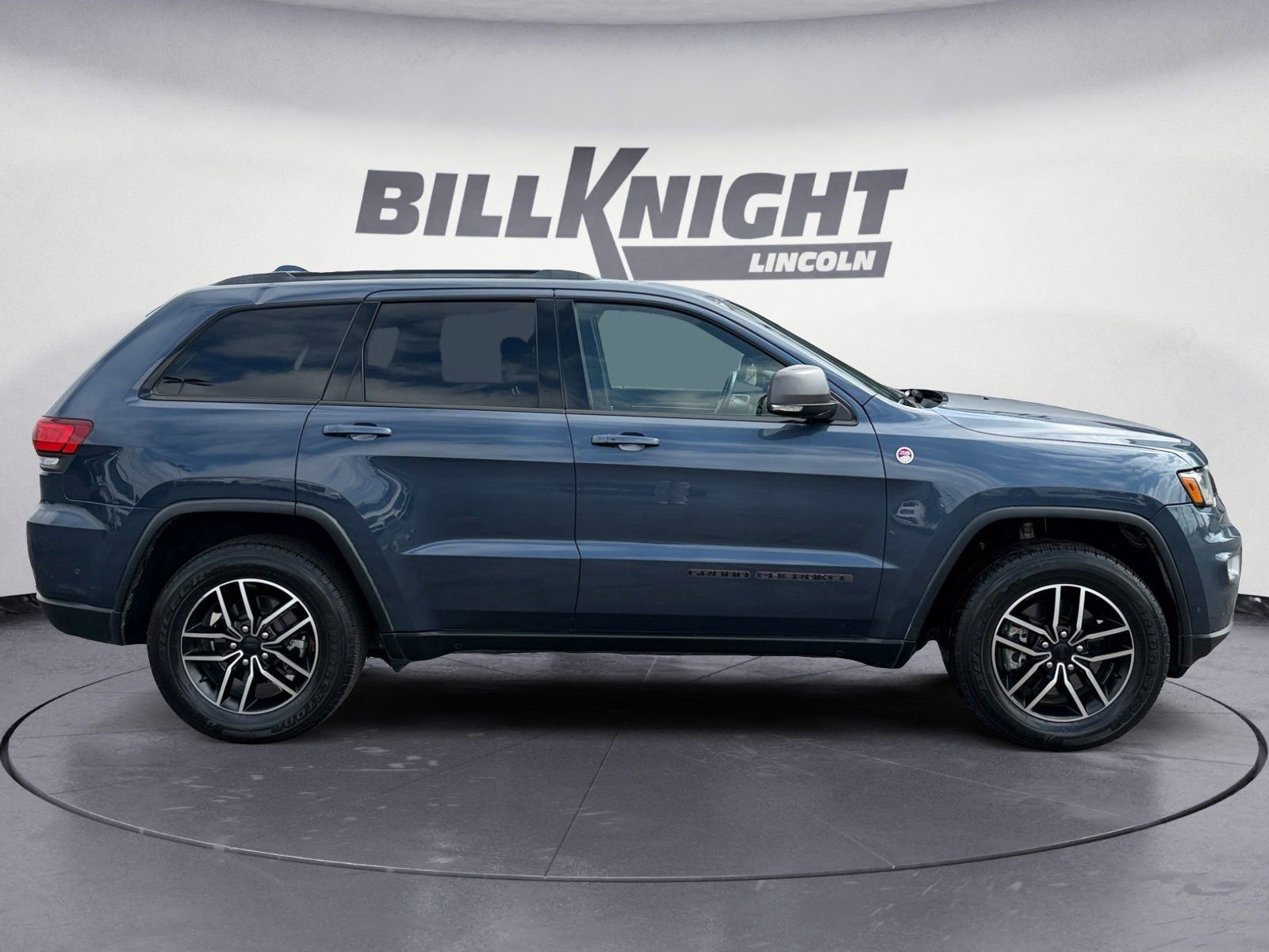 Used 2020 Jeep Grand Cherokee Trailhawk w/ Trailhawk Luxury Group image 6