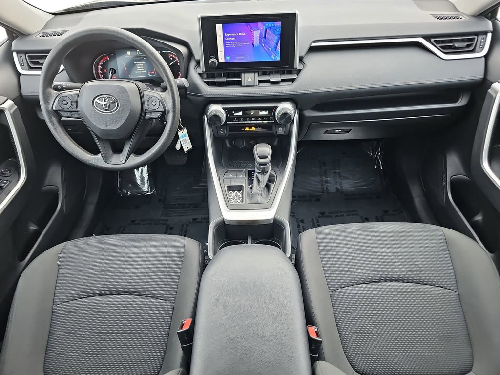 Used 2024 Toyota RAV4 LE image 11