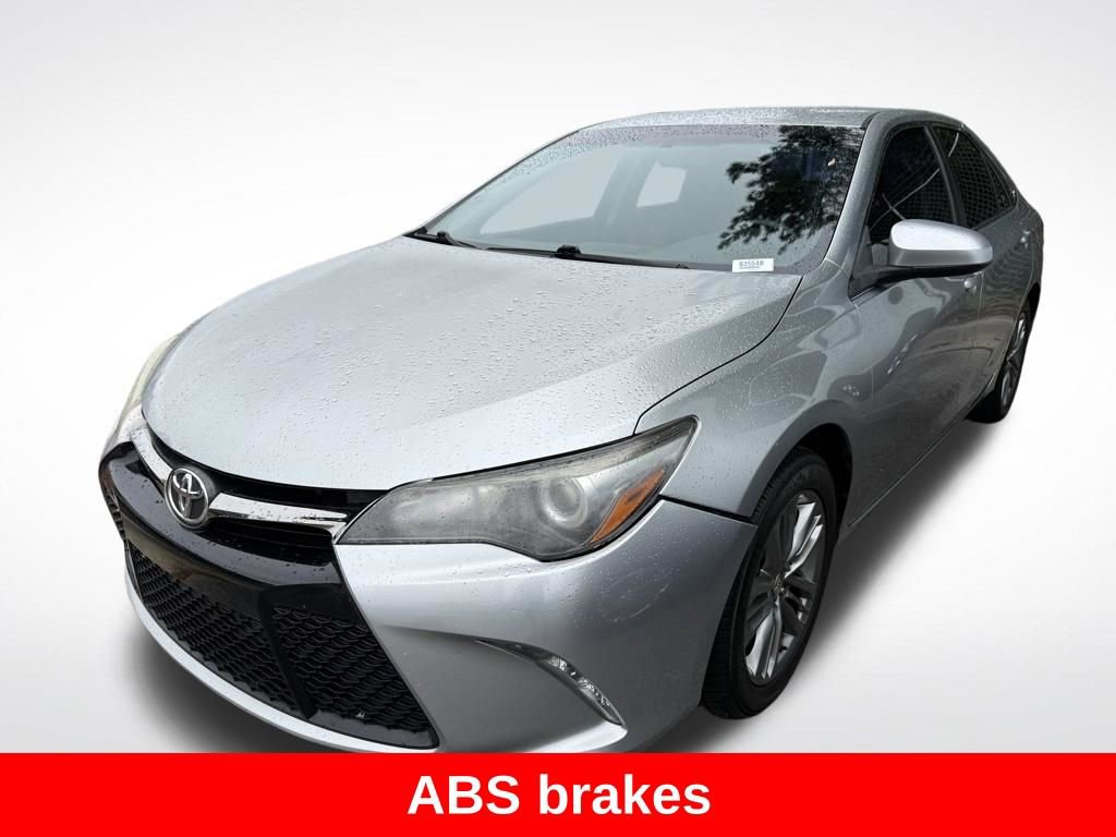 Used 2017 Toyota Camry SE FWD image 4