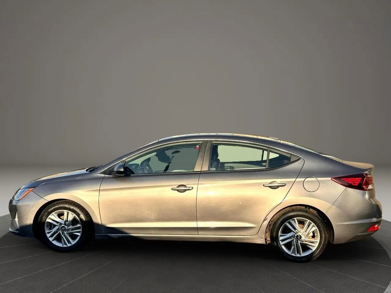 Used 2020 Hyundai Elantra SEL w/ Cargo Package (C1) image 3