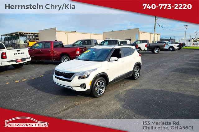 Used 2022 Kia Seltos EX AWD/4WD image 3