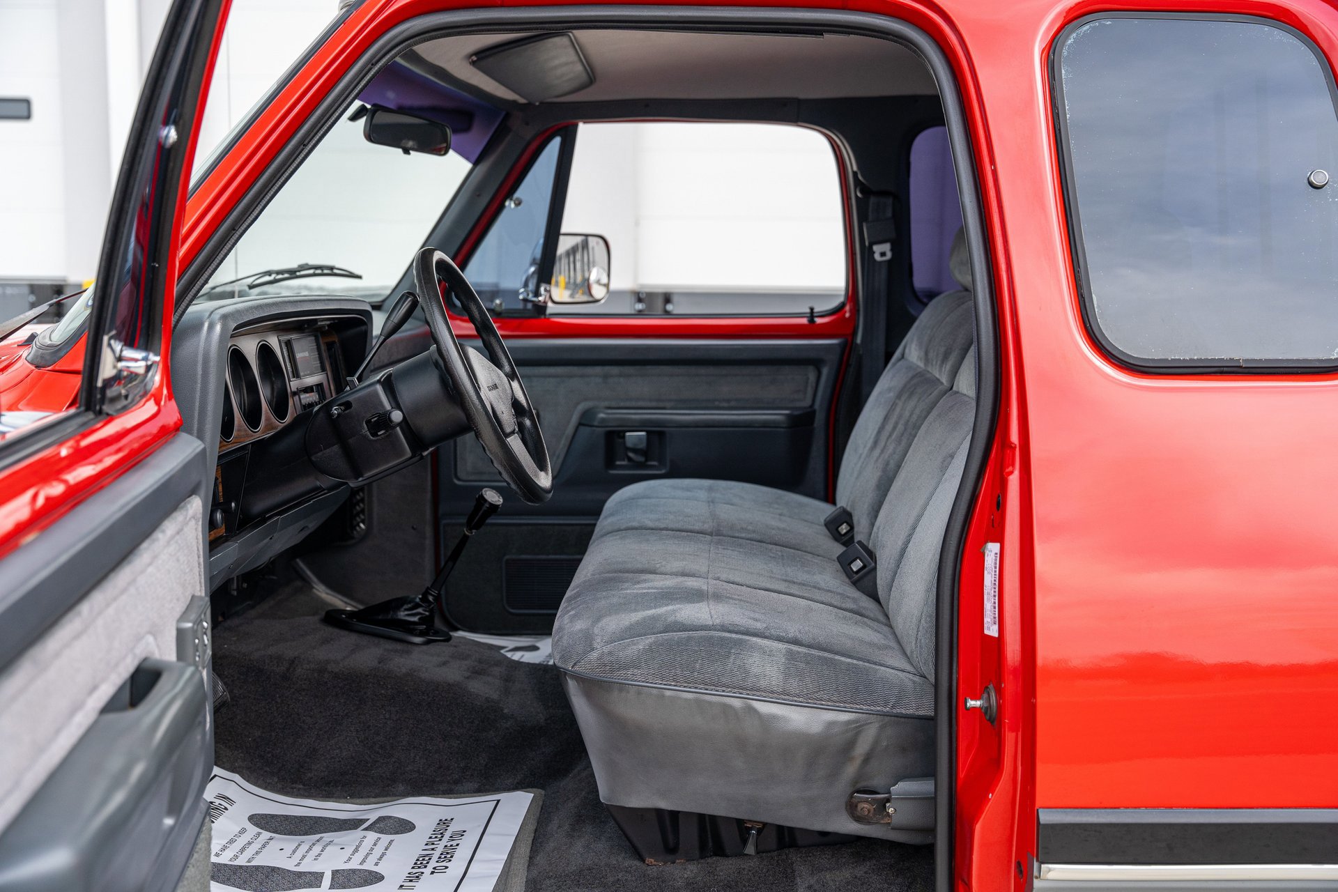 Used 1993 Dodge D/W Truck 250 image 32