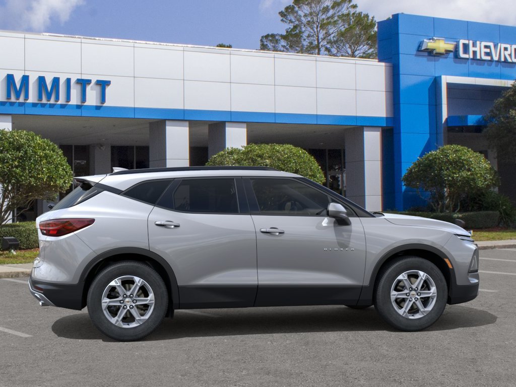 New 2026 Chevrolet Blazer LT w/ Convenience Package AWD/4WD image 5