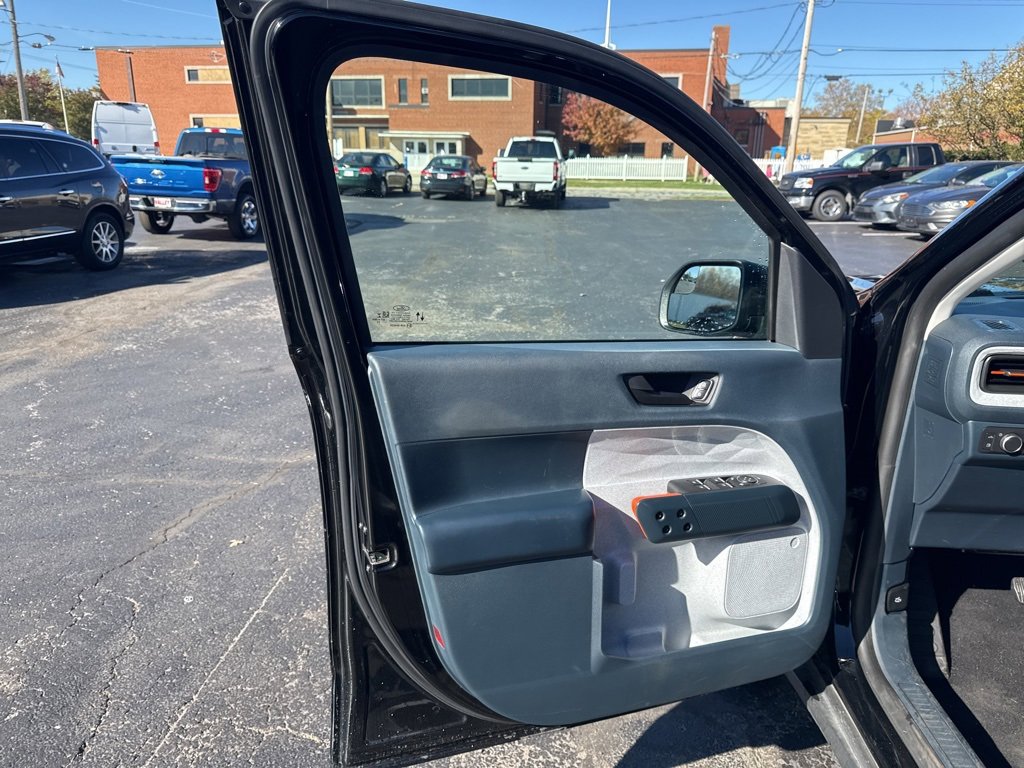 Used 2022 Ford Maverick XLT image 23