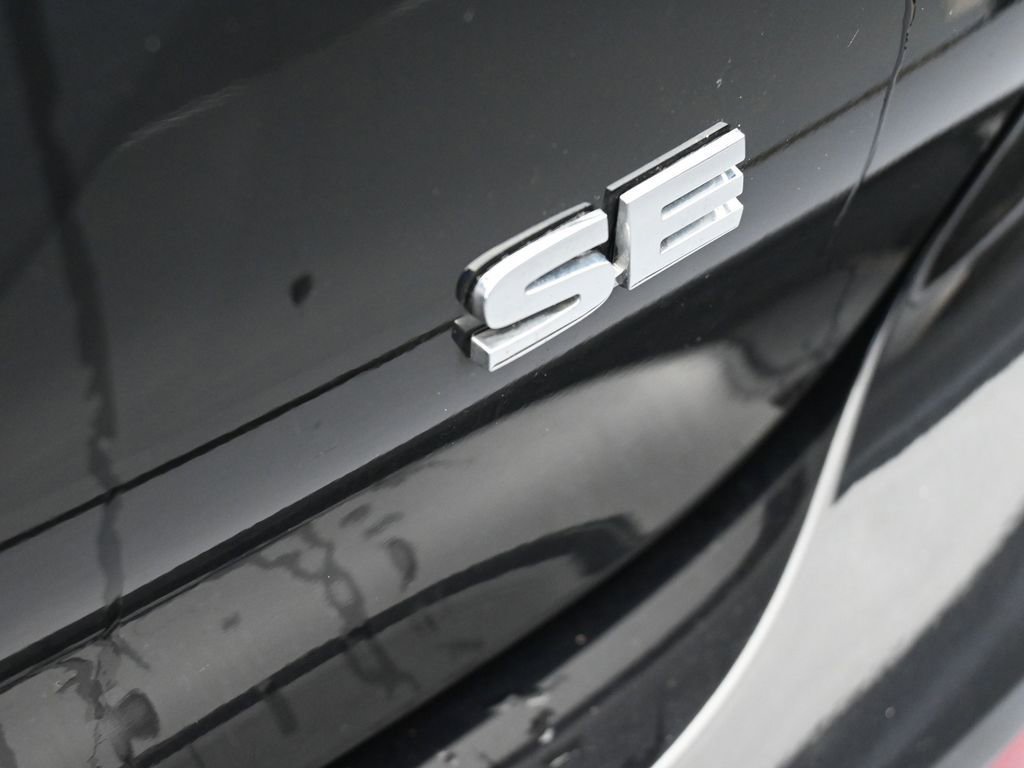 Used 2022 Mitsubishi Outlander SE image 42