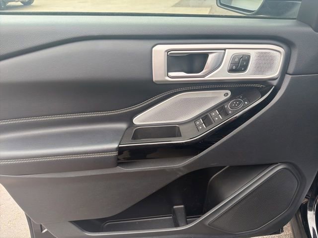 Used 2022 Ford Explorer ST w/ Equipment Group 401A image 24