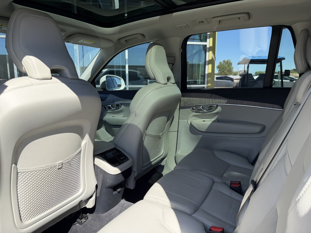 Used 2024 Volvo XC90 B6 Plus w/ Protection Package AWD/4WD image 35