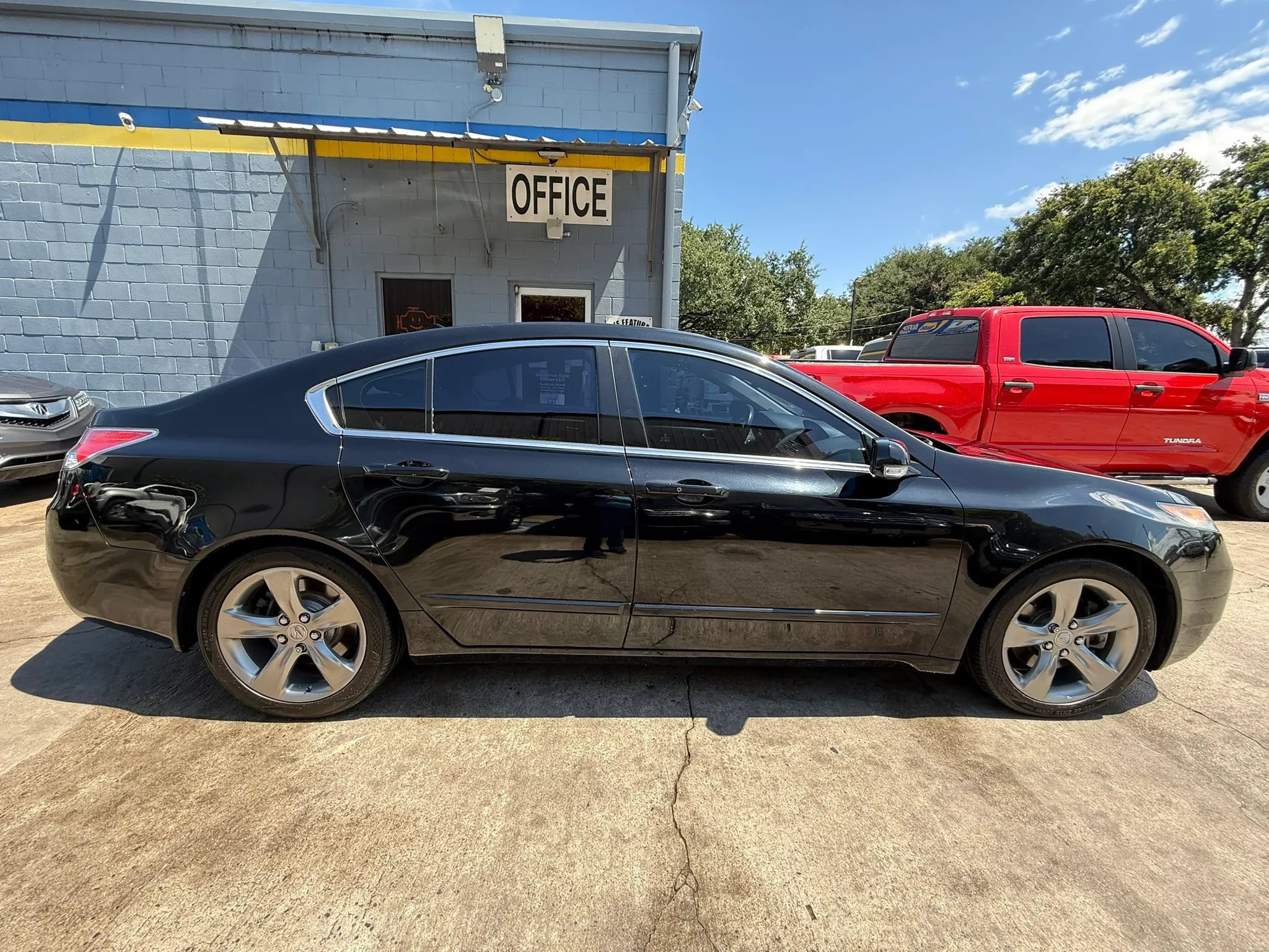 Used 2012 Acura TL SH-AWD image 8