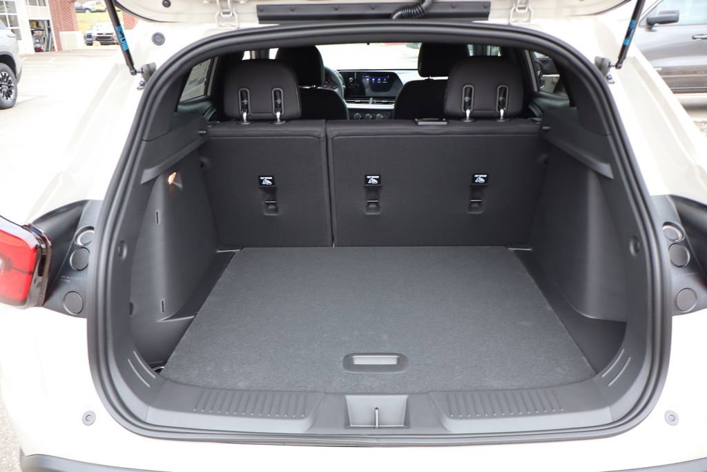 New 2026 Chevrolet Trax RS image 21