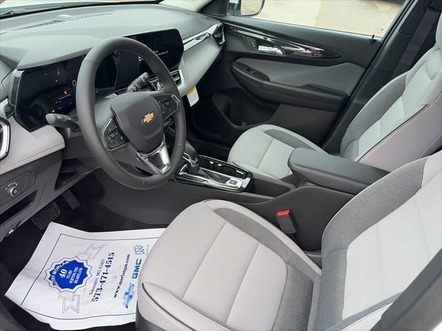 New 2026 Chevrolet TrailBlazer LT w/ LPO, Trailering Package FWD image 16