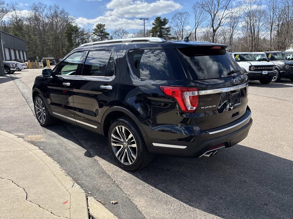 Certified 2018 Ford Explorer Platinum image 5