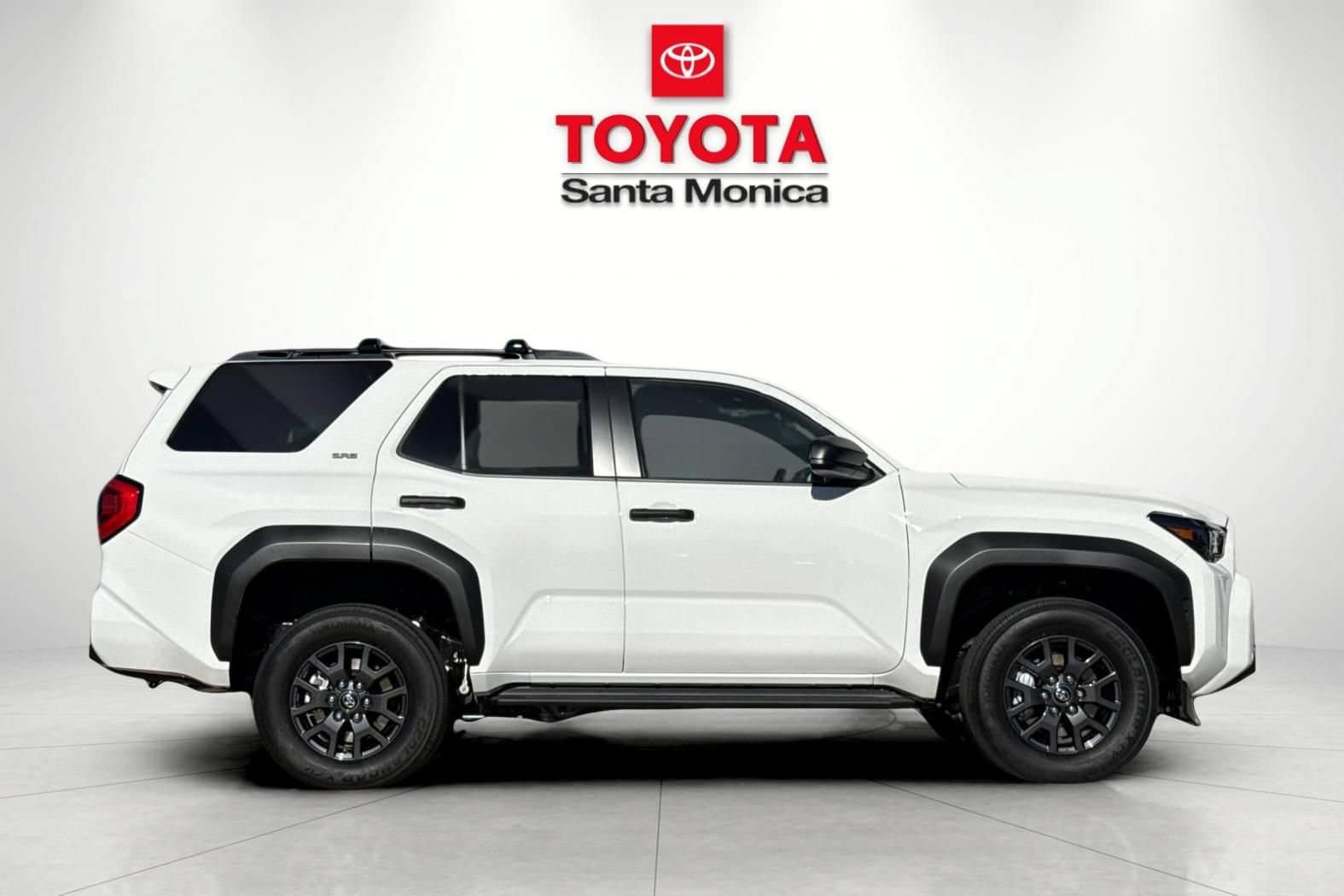 New 2026 Toyota 4Runner SR5 AWD/4WD image 2