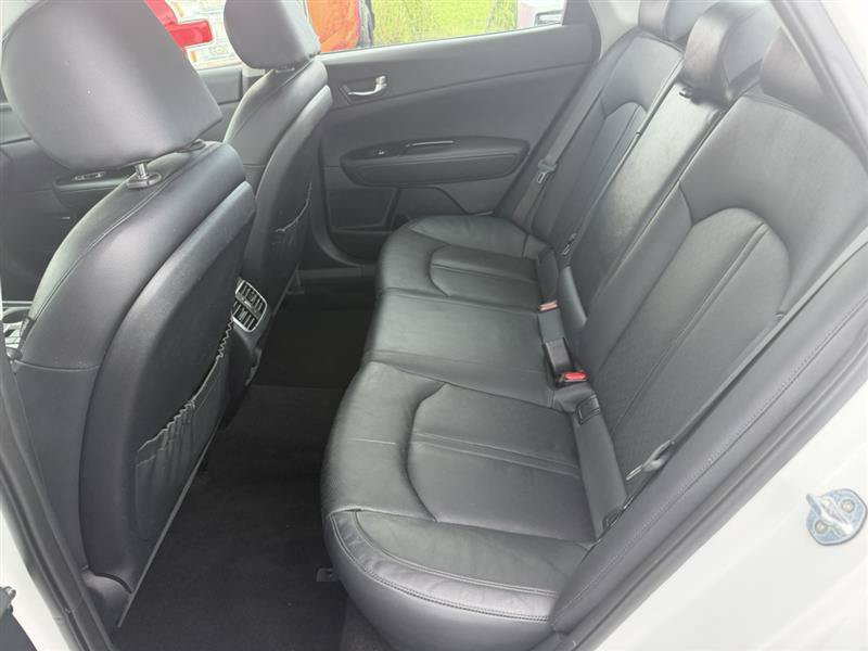 Used 2017 Kia Optima EX FWD image 28