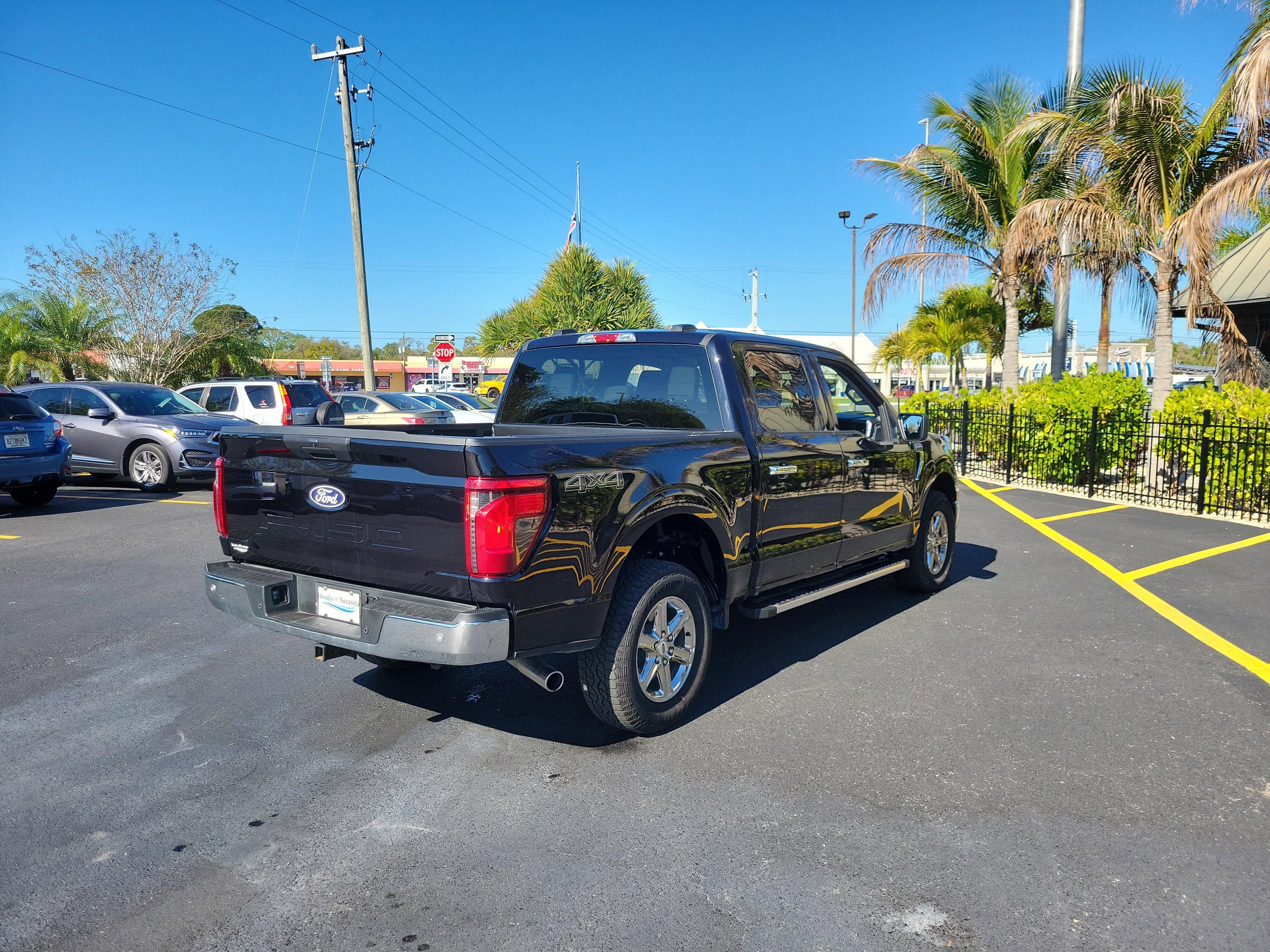 Used 2025 Ford F150 XLT w/ Equipment Group 301A Standard image 6