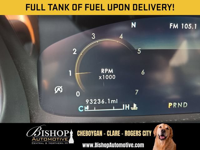 Used 2023 Lincoln Aviator Reserve w/ Equipment Group 201A AWD/4WD image 2