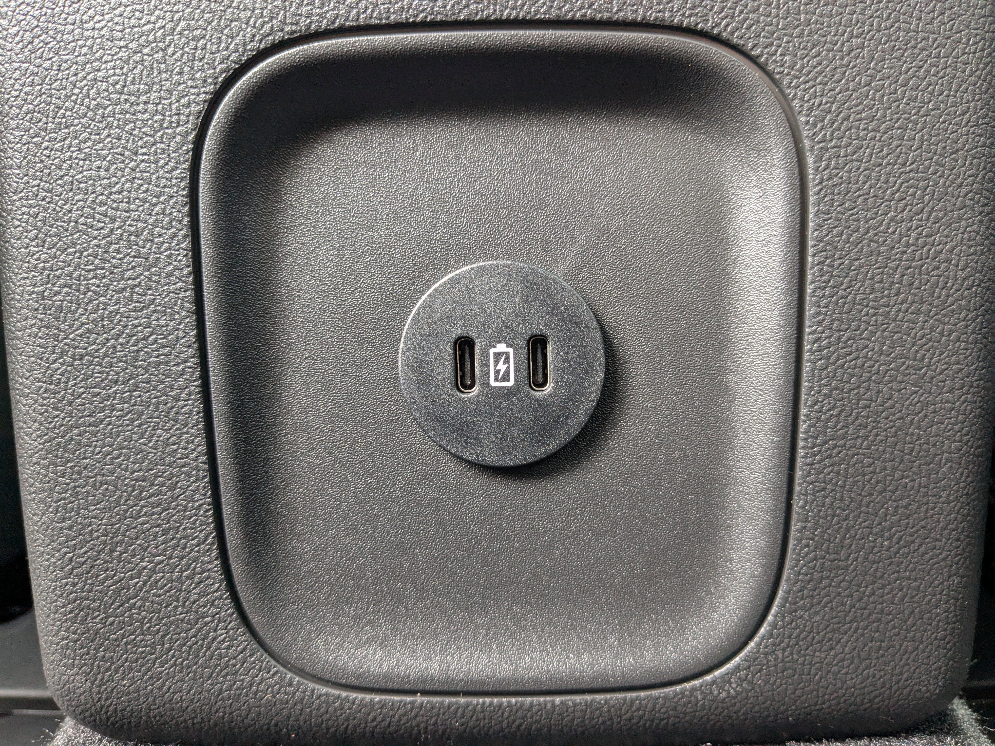 New 2025 Ford Escape SE image 16