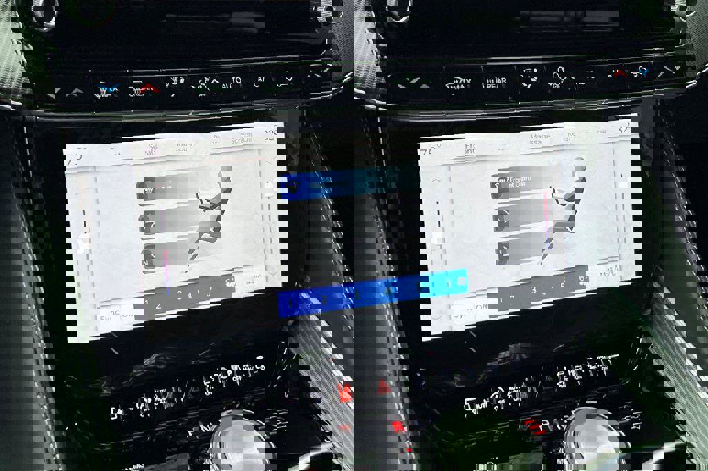 New 2026 Jeep Grand Wagoneer Summit w/ Premium Group III image 22