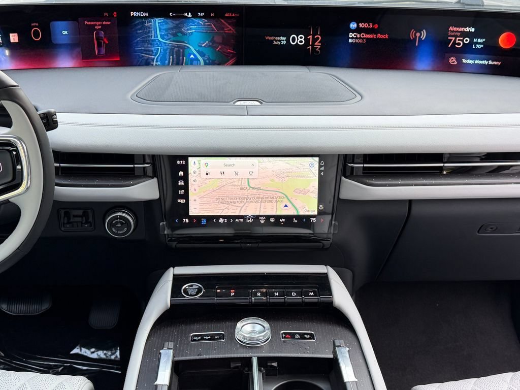 New 2026 Lincoln Navigator Black Label AWD/4WD image 9