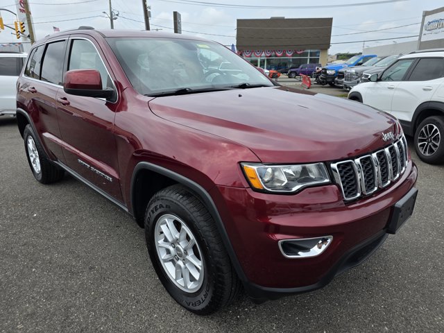 Used 2020 Jeep Grand Cherokee Laredo AWD/4WD image 1