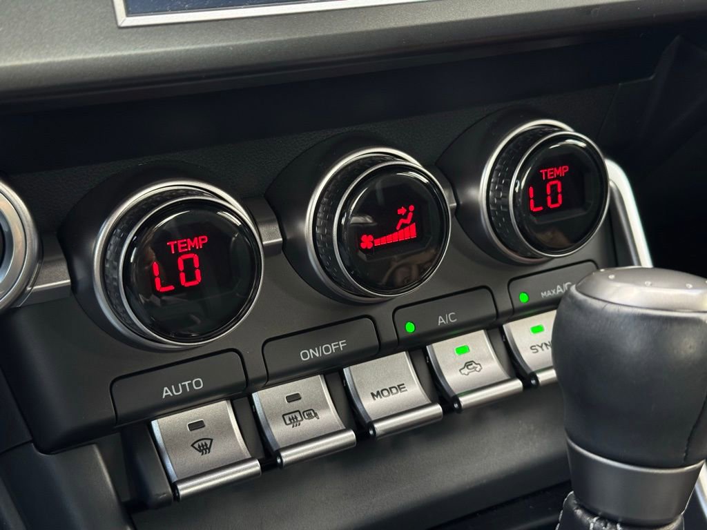 Used 2024 Toyota GR86 Premium image 27