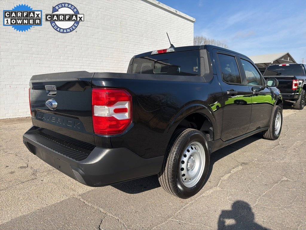 Used 2022 Ford Maverick XL image 2
