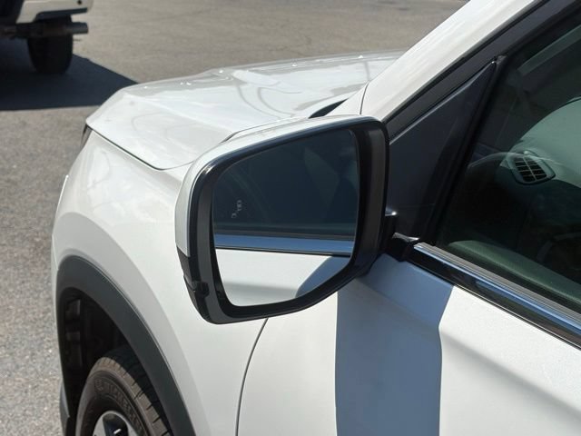 Used 2025 Honda Pilot Touring image 14
